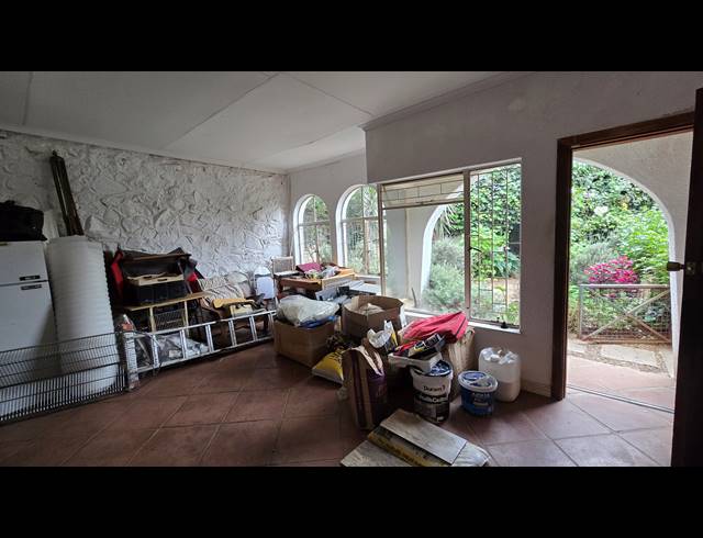 4 BEDROOM FREEHOLD FOR SALE IN GLENVISTA